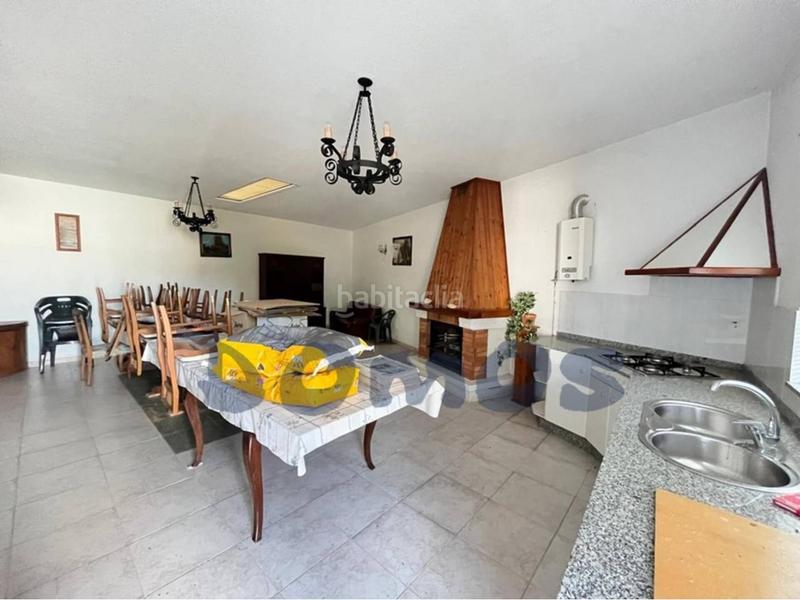 Foto 8c8dc194-3099-466b-b716-83492e5452fe. Chalet mit heizung parking in Corgo (O)