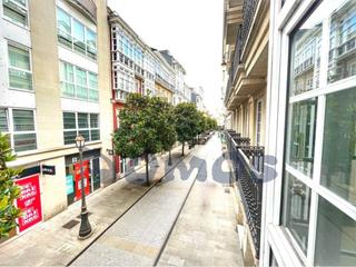 Office space  Raíña. Oficina en venta en calle reina en lugo