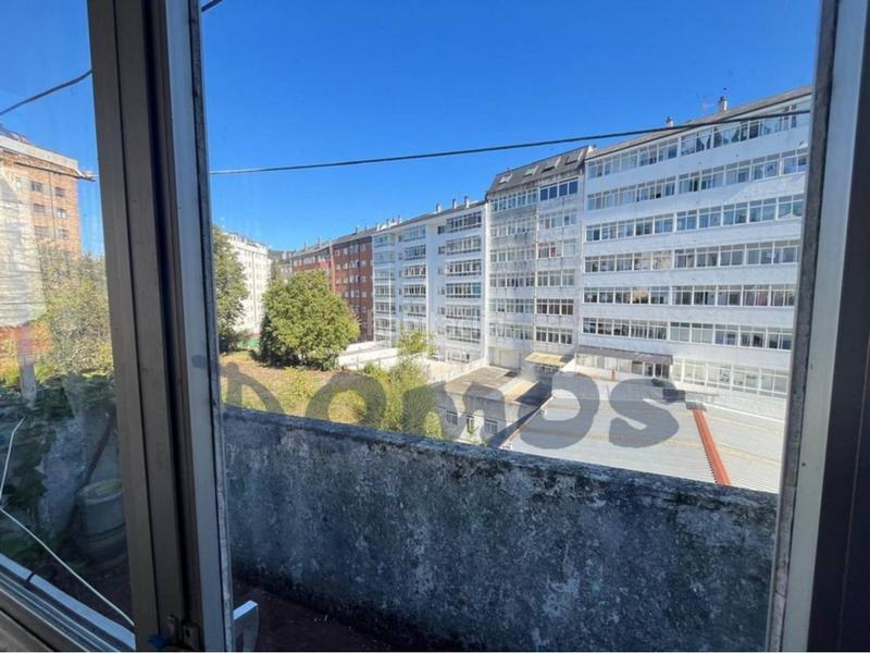 Foto eb061bfb-40b8-4c45-9482-f7f48c6b6cf5. Casa  en venta en zona rei don garcíafontiñas en Lugo