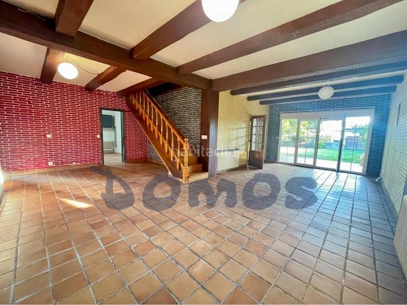 Foto 06ddd815-3466-422d-9f9b-9c2726ffc5d8. Chalet with heating pool in Parroquias del Este Lugo