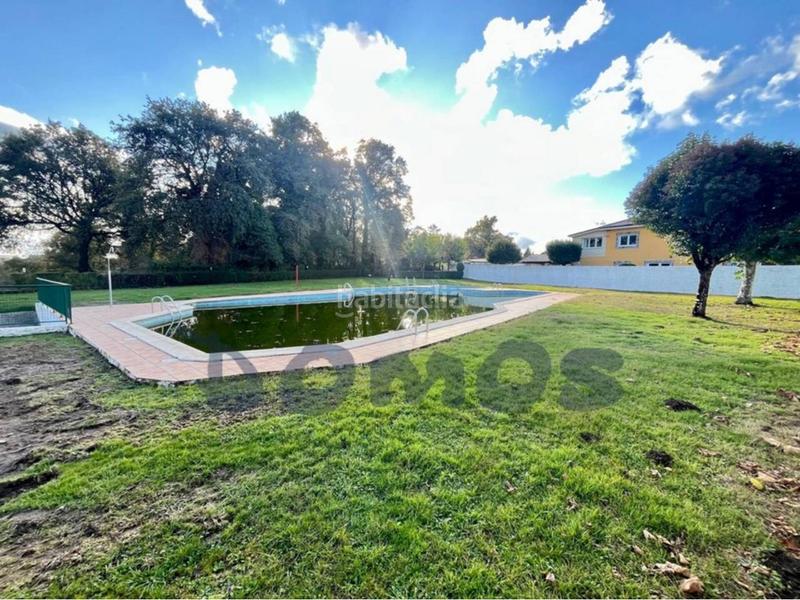 Foto 19009620-cf0b-4aeb-85b9-b13821e7df5a. Chalet with heating pool in Parroquias del Este Lugo