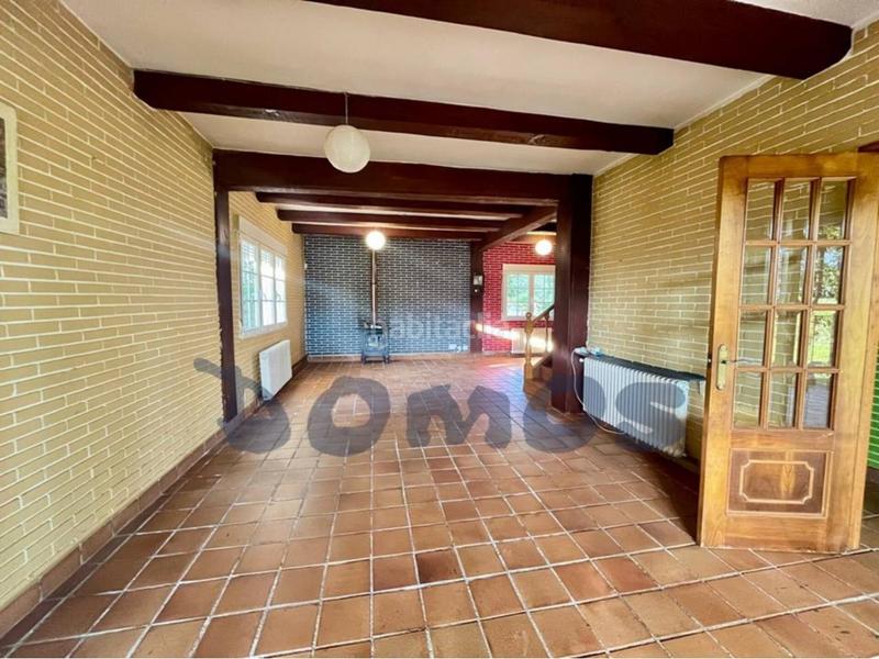 Foto 5043ffec-3384-4322-a0c2-92d4d498803e. Chalet with heating pool in Parroquias del Este Lugo