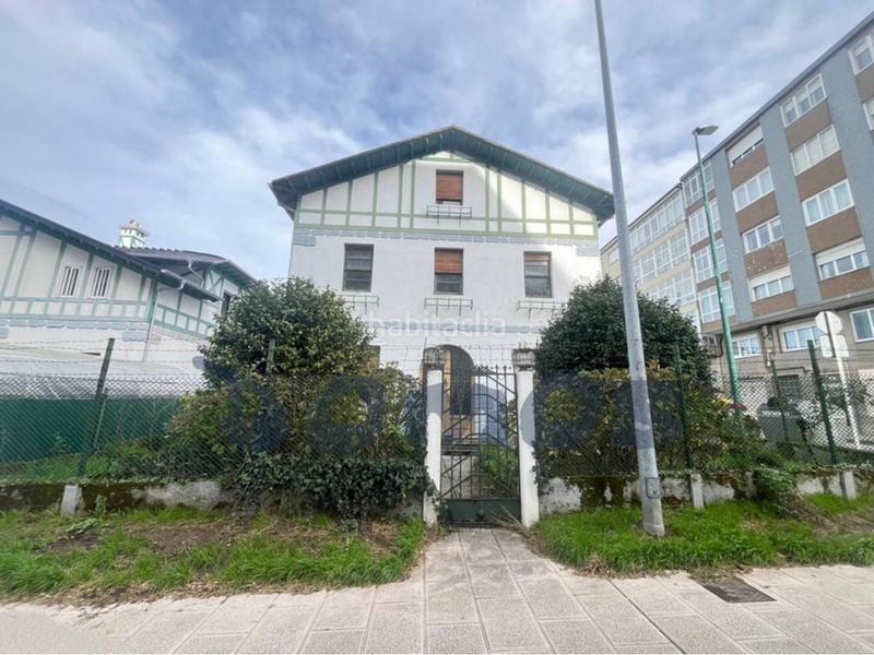 Foto 65068818-75c9-4497-b686-d0805d2b5bae. Xalet amb calefacció aparcament a A Milagrosa Lugo