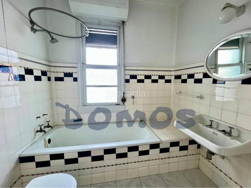 Foto ef8124ad-802e-42af-a2d1-f8ffe873146a. Xalet amb calefacció aparcament a A Milagrosa Lugo