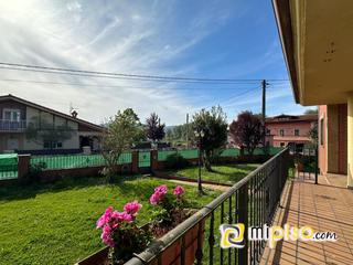 Xalet a Bárcena de Cicero. Desde inmobiliaria mipiso os queremos presentar esta fantástica