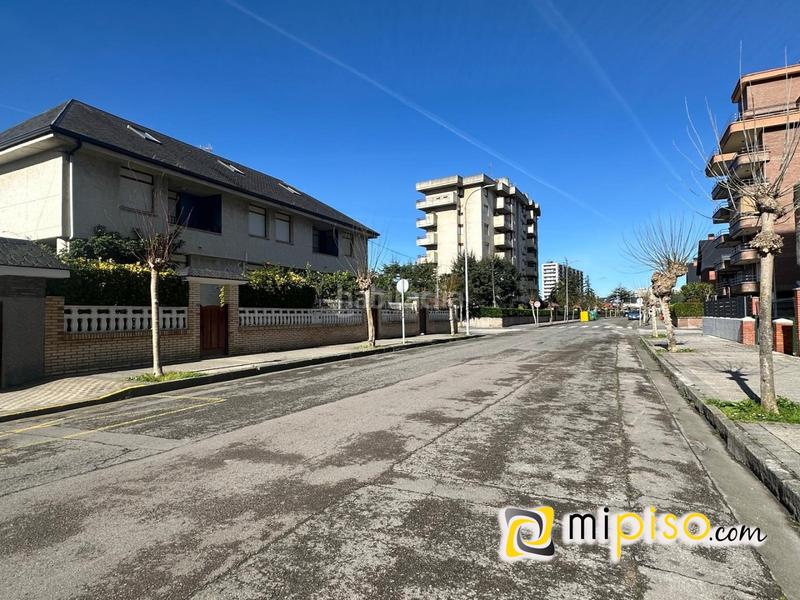 Foto ea3406c1-d3eb-4a4b-9f41-24e100e03fef. Monolocale in Zona Playa Laredo