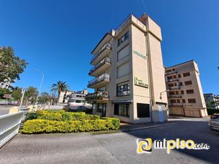 Location Appartement à Zona Playa. Alquiler  septiembre 1  quincena 1.000, 2 quincena 900. estupend