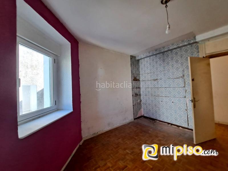 Foto ace2bdb8-e7d6-4ab4-a4b6-263fe628bf31. Pis a Santoña