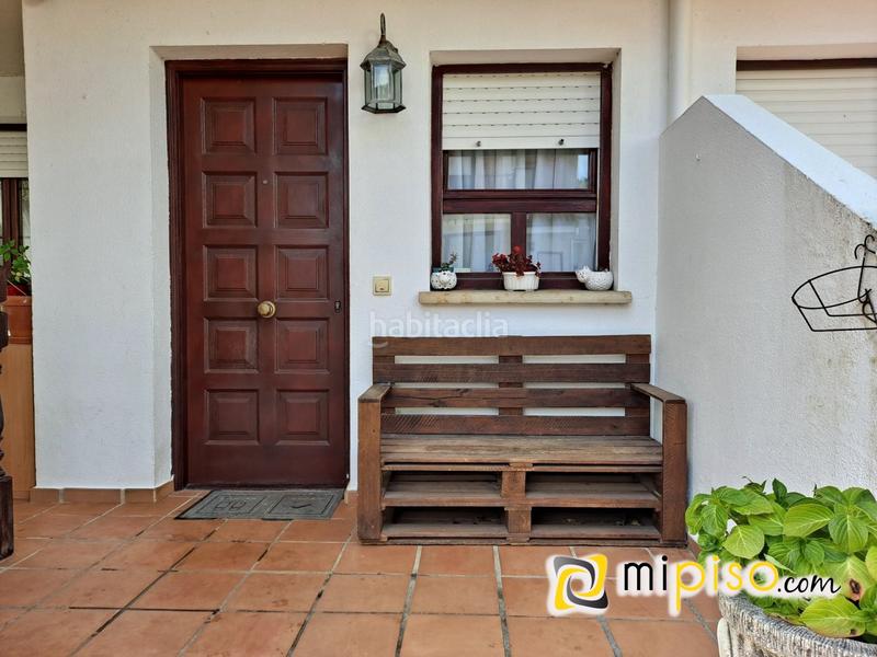 Foto 60e643c3-abae-4811-ab6c-d02ef6a8b6c5. Chalet pareado cantabria les presentamos este pareado, ubicado en la localidad a pocos minutos de las playas de hel en Argoños