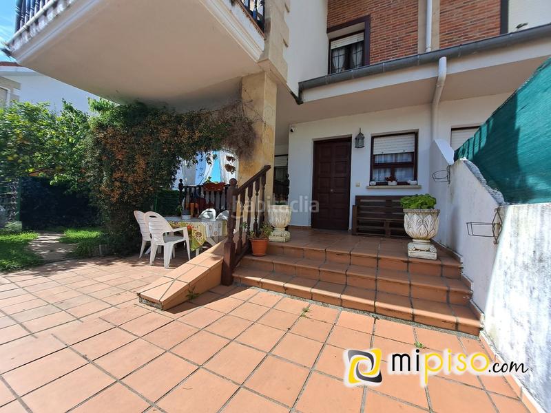 Foto 7c5cc51b-8b11-4e14-a0e0-4dc76fb86c9b. Chalet pareado cantabria les presentamos este pareado, ubicado en la localidad a pocos minutos de las playas de hel en Argoños
