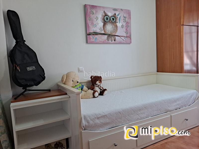 Foto 8162b1da-1e38-48d1-b5b0-a5bf3885d514. Chalet pareado cantabria les presentamos este pareado, ubicado en la localidad a pocos minutos de las playas de hel en Argoños