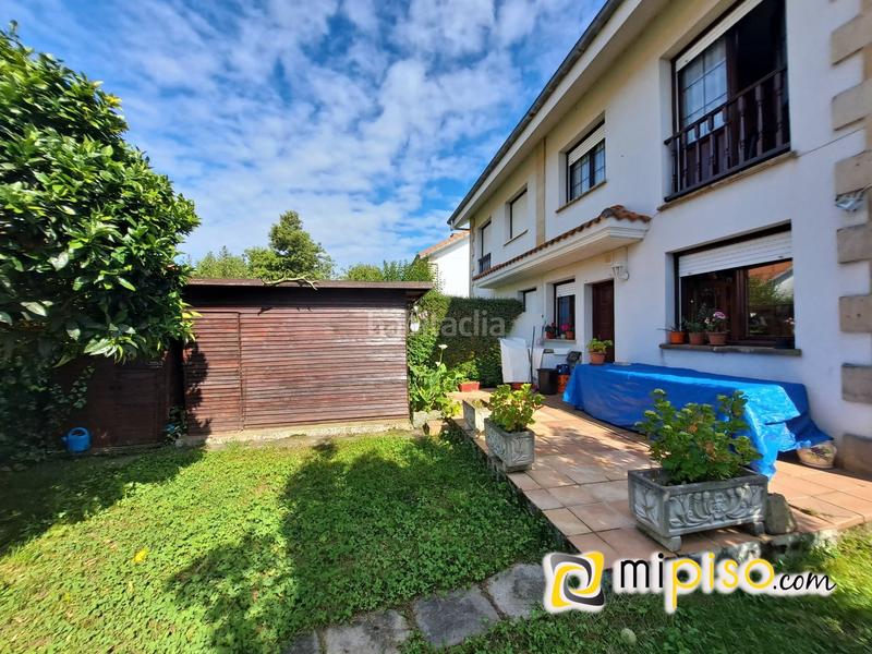 Foto d7b22dde-251e-4c6b-9c55-f545d7cbb1db. Chalet pareado cantabria les presentamos este pareado, ubicado en la localidad a pocos minutos de las playas de hel en Argoños