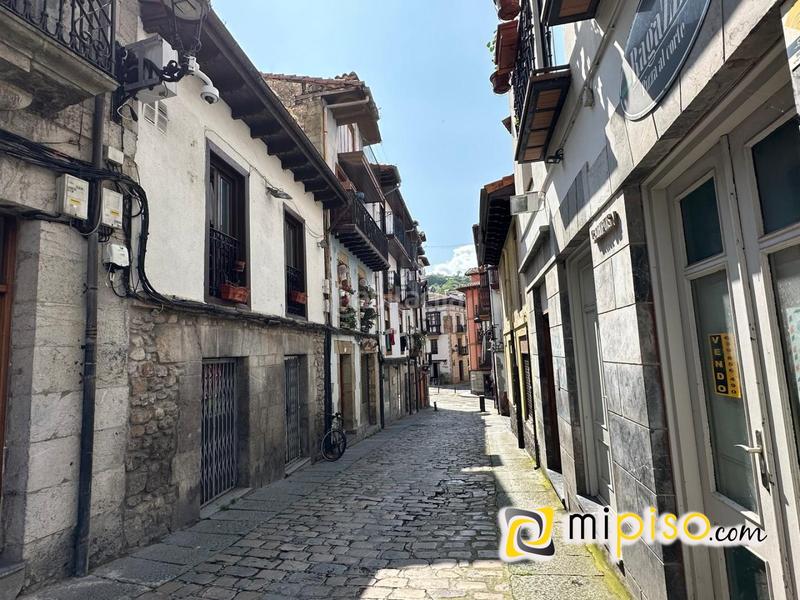 Foto e6454360-2474-49b7-84eb-c3272a053de9. Appartamento in Centro Laredo