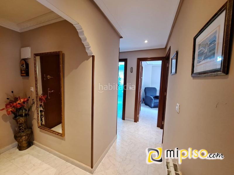 Foto f980be73-d995-48ad-991b-1cc617609566. Miete etagenwohnung mit heizung in Zona Playa Laredo