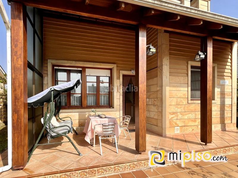 Foto 2e452426-fa38-4594-8f9f-b11e0384a662. Chalet descubra esta maravillosa oportunidad de adquirir un chalet increíble en la encantadora localidad . este magnífico inmue en Argoños
