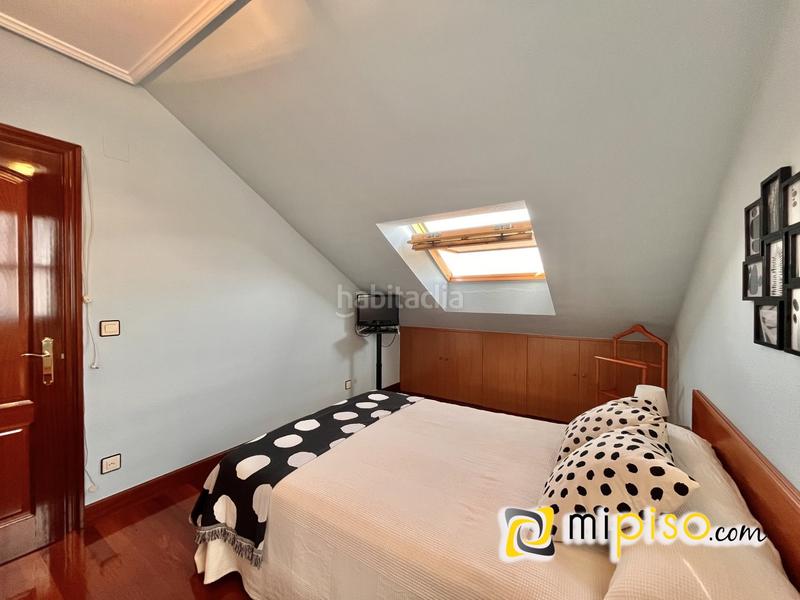 Foto 6ce3e2c4-ccbd-4eda-9d2e-872e5cb28b23. Chalet descubra esta maravillosa oportunidad de adquirir un chalet increíble en la encantadora localidad . este magnífico inmue en Argoños