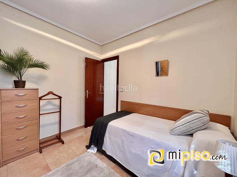 Foto 6e0bdd82-b83f-4b6d-943f-6ddd74c7e9d3. Chalet descubra esta maravillosa oportunidad de adquirir un chalet increíble en la encantadora localidad . este magnífico inmue en Argoños