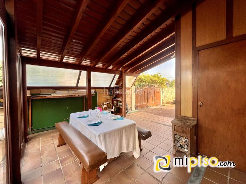 Foto 84e35005-a0c3-449a-a43a-884f696205af. Chalet descubra esta maravillosa oportunidad de adquirir un chalet increíble en la encantadora localidad . este magnífico inmue en Argoños