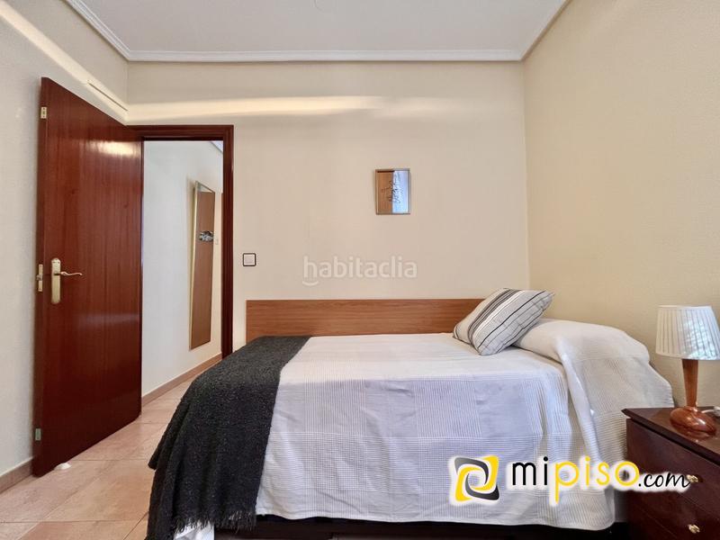Foto a08c7c93-b1db-467a-a9ee-9928b5d34ea9. Chalet descubra esta maravillosa oportunidad de adquirir un chalet increíble en la encantadora localidad . este magnífico inmue en Argoños