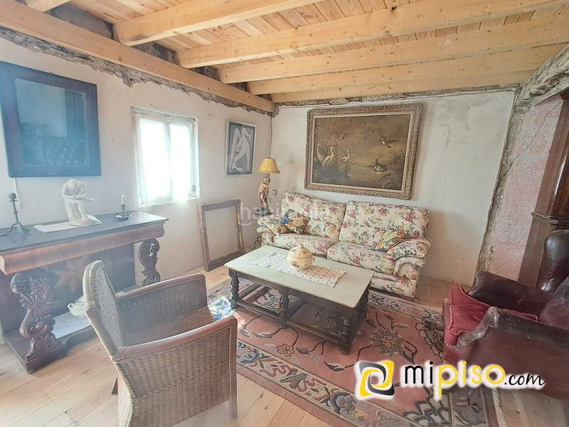Foto 13aec147-3ed3-4b66-82fa-b41bcfb92c57. Casa desde inmobiliaria mipiso les presentamos esta casa pareada . en una ubicación tranquila, rodeado de naturalez en Bárcena de Cicero