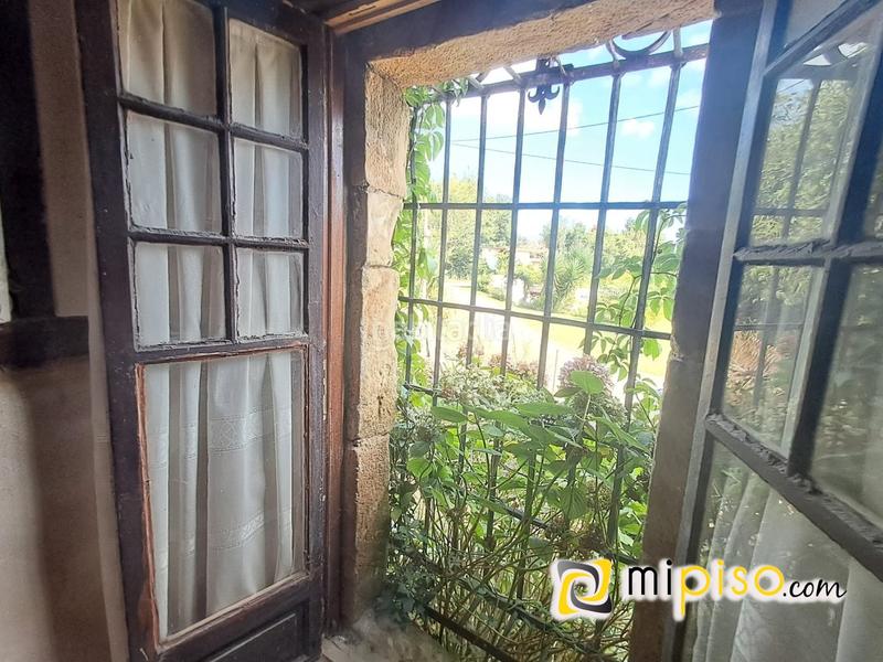 Foto 4cc2fc53-5909-4b12-a246-3979f4cf00d9. Casa desde inmobiliaria mipiso les presentamos esta casa pareada . en una ubicación tranquila, rodeado de naturalez en Bárcena de Cicero