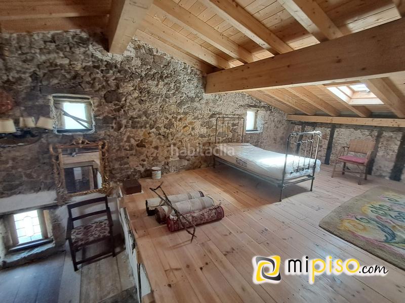 Foto 68c0e3c2-0910-45c7-be14-97cd76bf10dd. Casa desde inmobiliaria mipiso les presentamos esta casa pareada . en una ubicación tranquila, rodeado de naturalez en Bárcena de Cicero