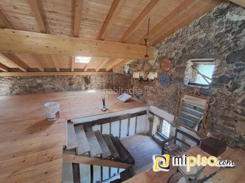 Foto 703cc109-dd23-4fe3-9eef-0f9a87243d0b. Casa desde inmobiliaria mipiso les presentamos esta casa pareada . en una ubicación tranquila, rodeado de naturalez en Bárcena de Cicero