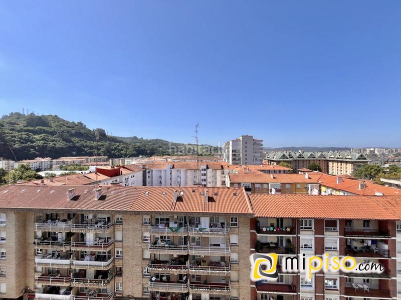 Foto 39c8f7d5-ef4b-4031-8471-852b760a65e2. Piso  amplio con vistas al mar en el Centro zona alamedasse vende amplio piso en una de las zonas más cotizadas de lared en Laredo