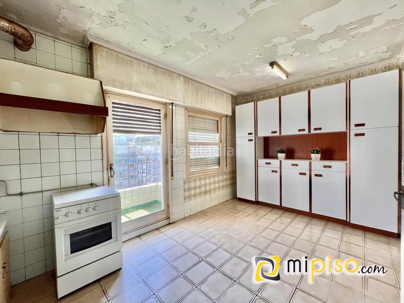 Foto 5f2697f0-a6ef-41d3-806a-423bce59e5ed. Piso  amplio con vistas al mar en el Centro zona alamedasse vende amplio piso en una de las zonas más cotizadas de lared en Laredo