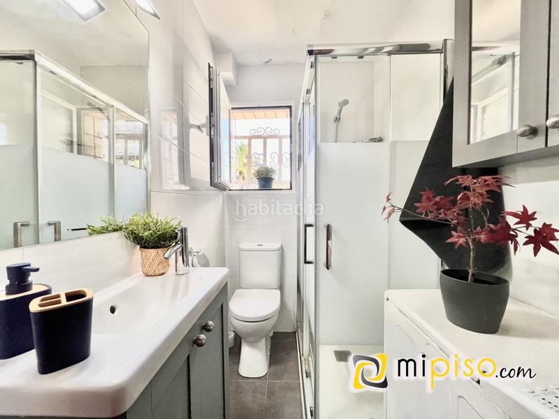 Foto d1406ec7-c602-4df0-b19e-0ae5641551b5. Piso desde inmobiliaria mipiso les presentamos en exclusiva esta fantástica vivienda en segunda línea de playa en la preciosa localidad en Laredo