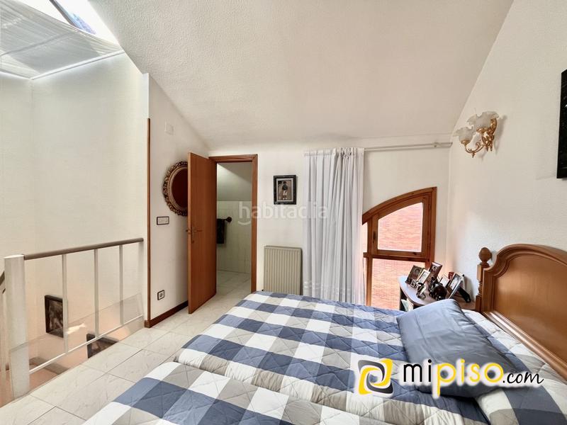 Foto 1101b79a-7b45-4e3a-a8b5-4e5845ec84ca. Maison jumelée avec chauffage parking dans Zona Playa Laredo