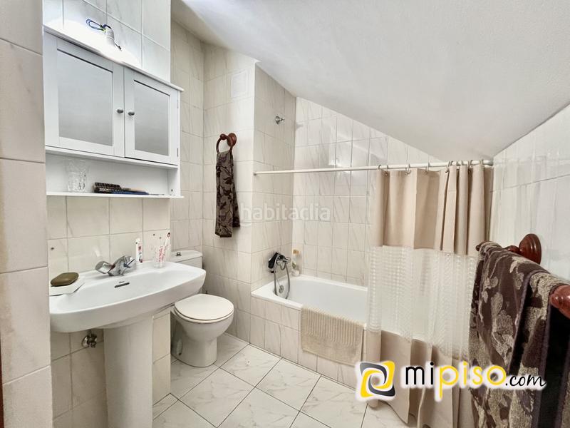 Foto 97beb4e3-ae13-4677-ad87-6285a30665f5. Maison jumelée avec chauffage parking dans Zona Playa Laredo