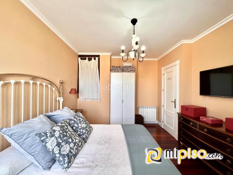 Foto 4cebcdb7-a951-46ad-a08e-b88b461d7042. Appartamento con riscaldamento in Santoña