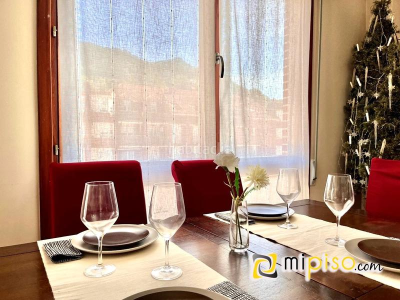 Foto 613a3bc7-e31d-4746-9388-11d896823ea2. Appartamento con riscaldamento in Santoña