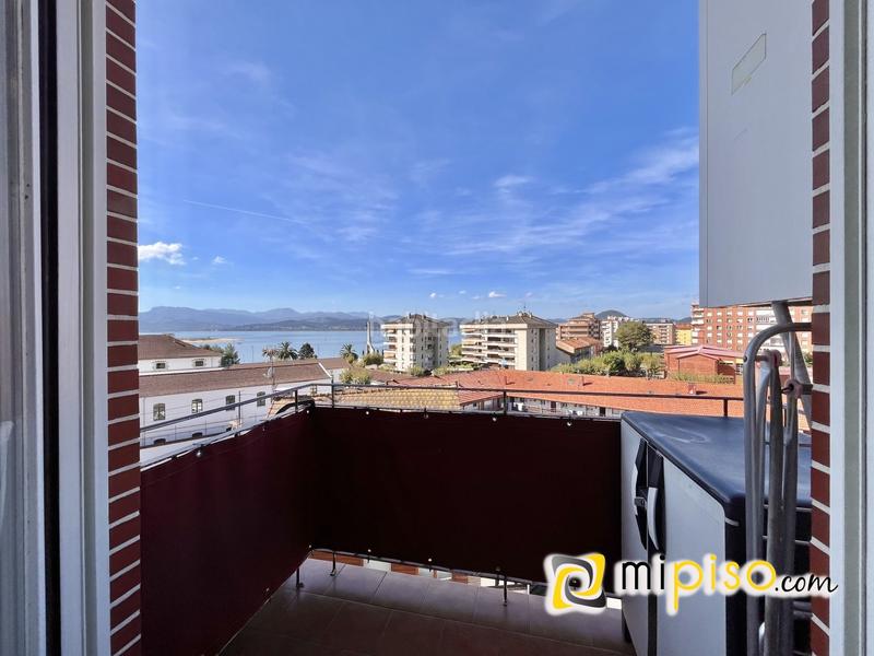 Foto acffec61-1b93-4a2f-89e0-c63e59cd89ef. Appartamento con riscaldamento in Santoña