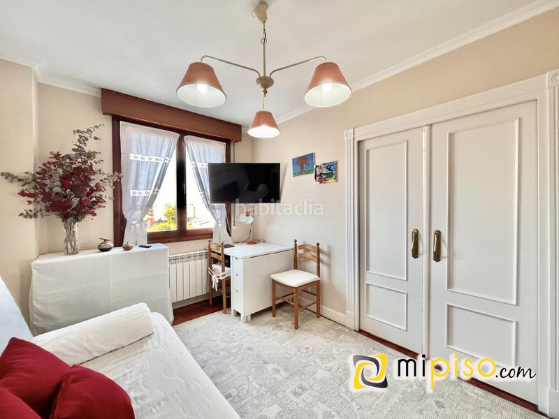 Foto baeb7191-05c0-47bd-b083-9f8b9c179128. Appartamento con riscaldamento in Santoña