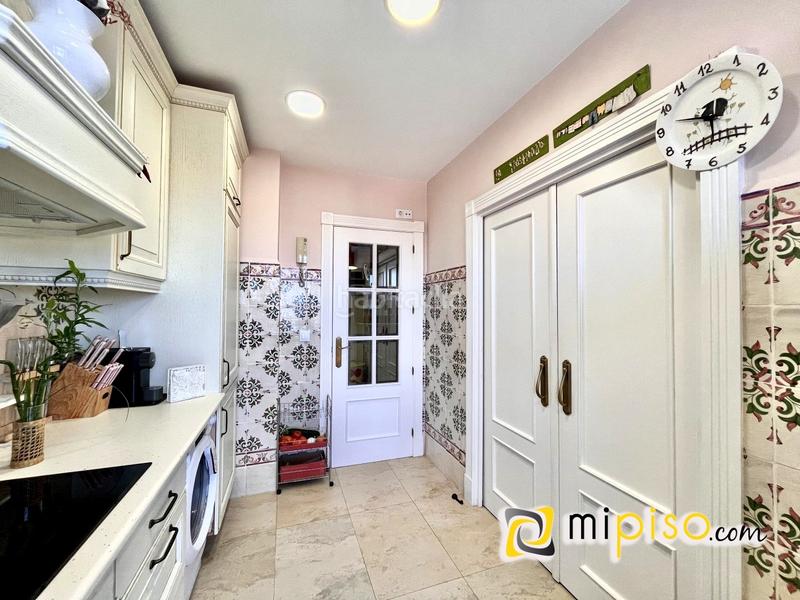 Foto bccafec8-e1bc-4448-b360-0655025140fc. Appartamento con riscaldamento in Santoña