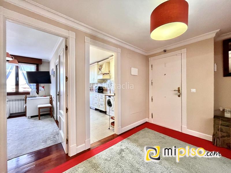 Foto f36b28dc-c542-43f8-8fe4-cc411b33ac5f. Appartamento con riscaldamento in Santoña