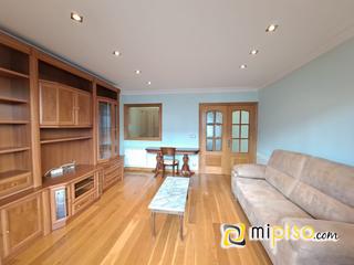 Pis a Centro. Desde inmobiliaria mi piso os presentamos  este estupendo piso e