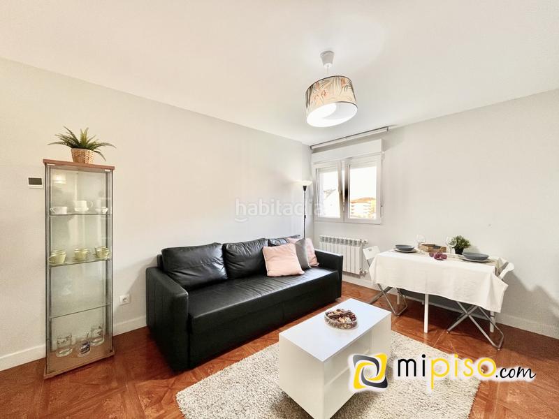 Foto b0a5b6ef-4af6-41e3-9002-a11f3b36ba70. Pis amb calefacció a Colindres