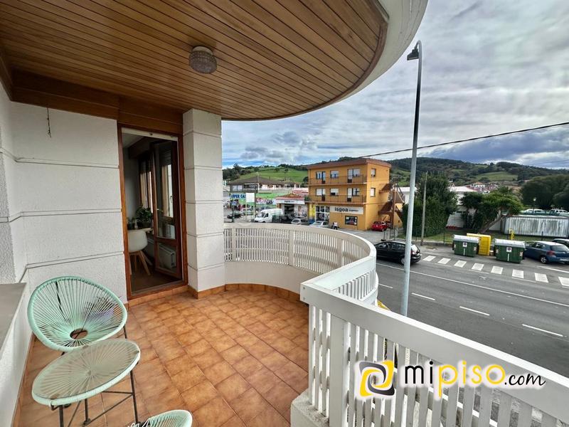 Foto e8f2c63b-7a17-4739-8dc2-488b9fb81b8a. Pis amb calefacció a Colindres