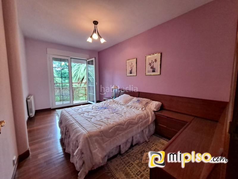 Foto 2beb3db8-2878-465e-be57-ef623c803708. Chalet desde inmobiliaria mipiso les presentamos este chalet independiente en venta en el barrio de llueva, en la zona . una vivie en Voto