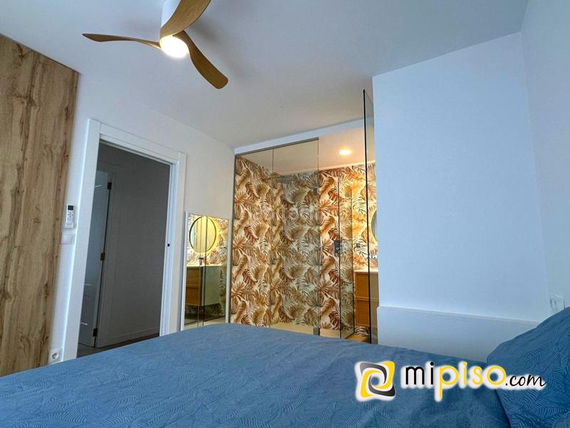 Foto 0be1a49d-aa81-4ae2-8a43-6765e85416f0. Pis a Centro Laredo