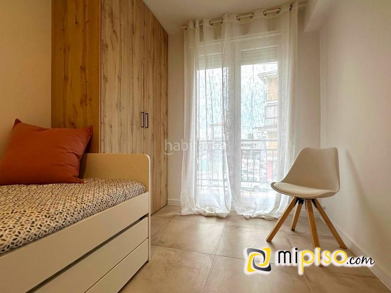 Foto 5d8e13d1-9299-4fef-9049-652811011b3d. Pis a Centro Laredo