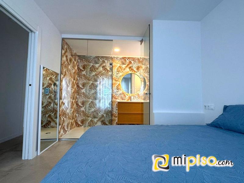 Foto 625a432a-fb48-460e-bd40-ca5afdb5e8cf. Pis a Centro Laredo