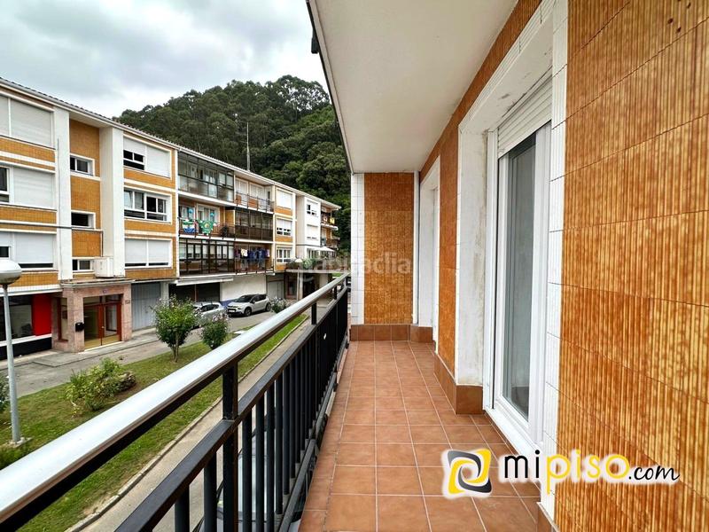 Foto a19fd3a4-0ad7-4b27-bdfe-7ea73c7f6c7b. Pis a Centro Laredo