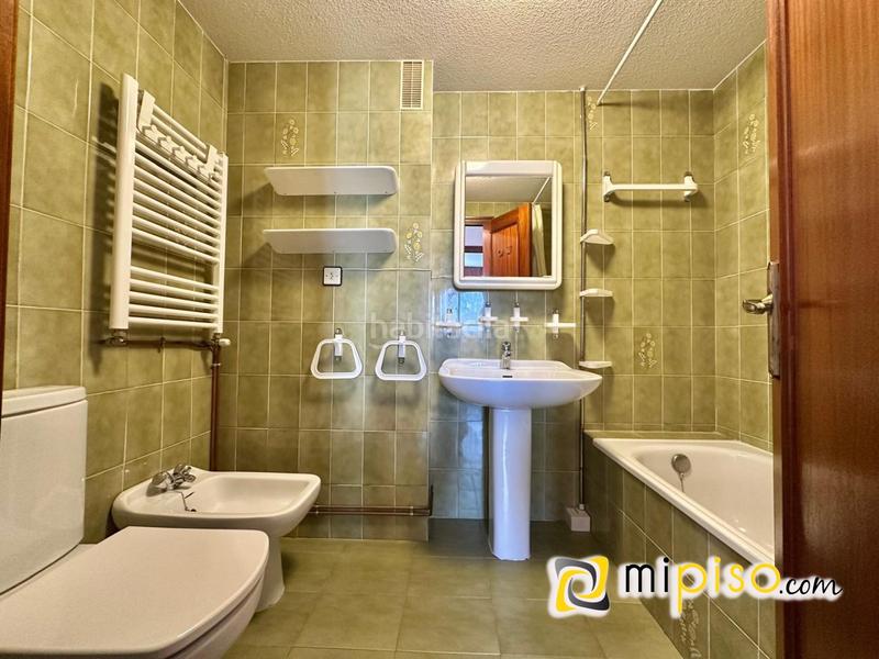 Foto 1a1f6ed5-9dde-433c-a083-bcb114673e83. Pis amb calefacció a Zona Playa Laredo