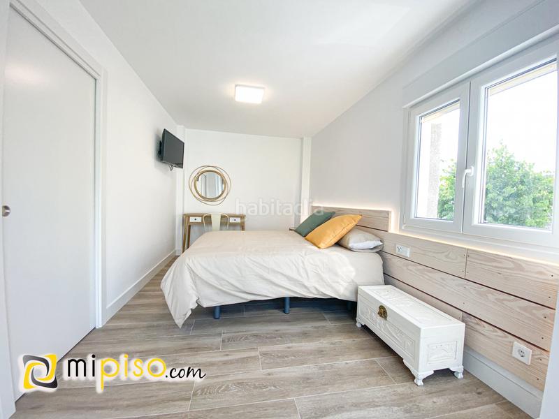 Foto 378827ec-a1f5-43f2-9e18-211c211075f1. Pis a Zona Playa Laredo