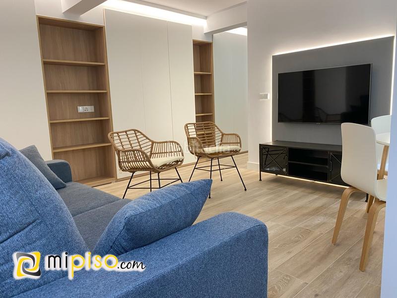 Foto 3eef2c4b-3b8e-4989-b0f5-8a602f3ccc5c. Pis a Zona Playa Laredo