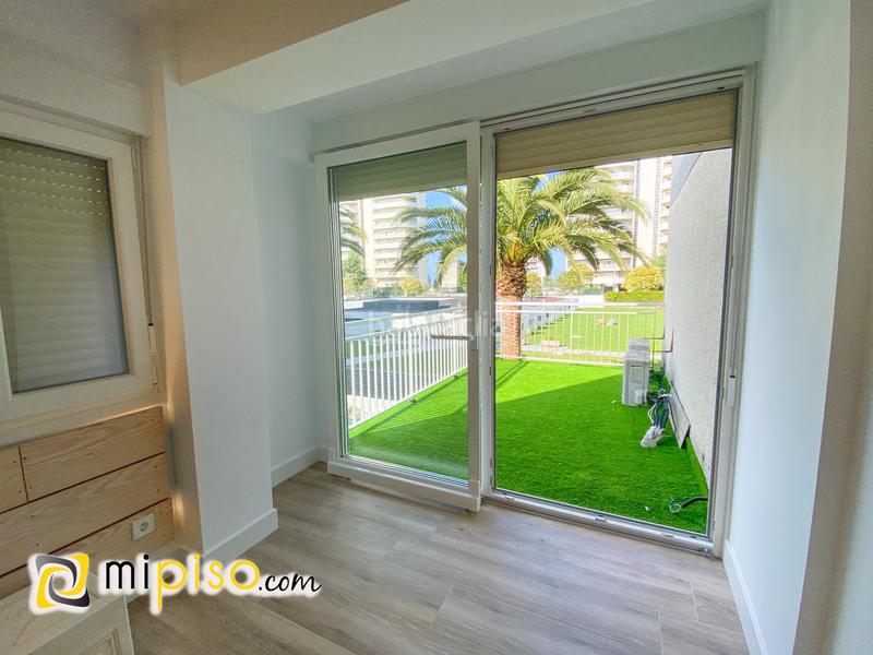 Foto 8724f561-0019-4236-b74f-cab4778dcf82. Pis a Zona Playa Laredo